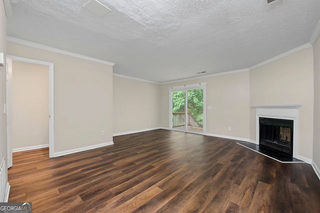 2041 Charter Manor, Lithonia, GA 30058