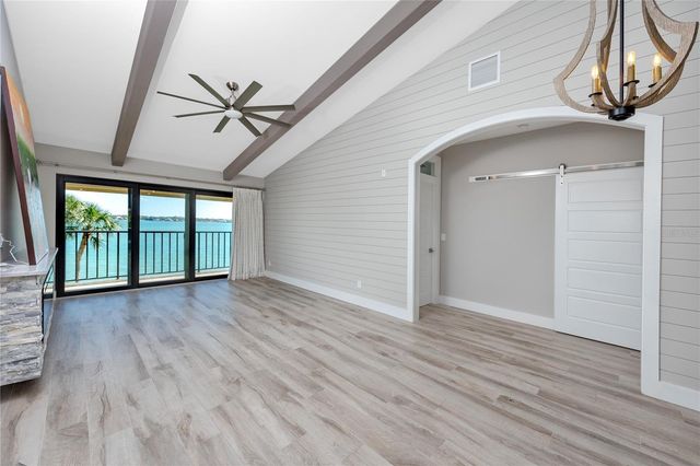 7540 SUNSHINE SKYWAY LANE S 217, St Petersburg, FL 33711