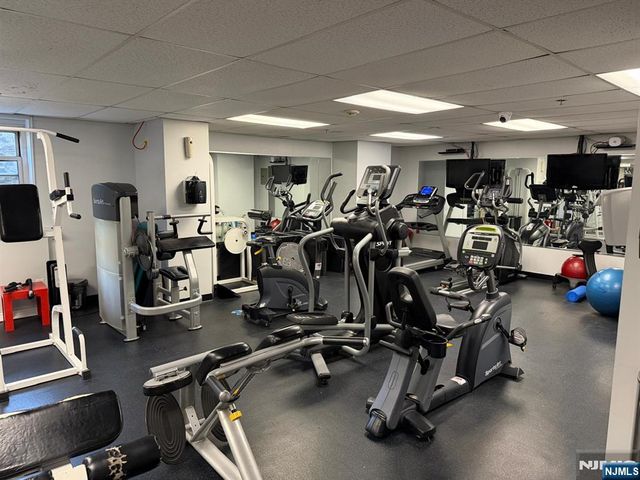 6600 JFK Blvd E 19L, West New York, NJ 07093