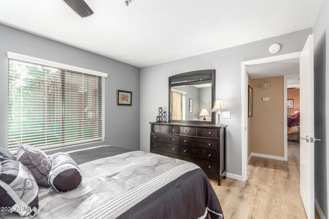 4704 E PARADISE VILLAGE Parkway 226, Phoenix, AZ 85032