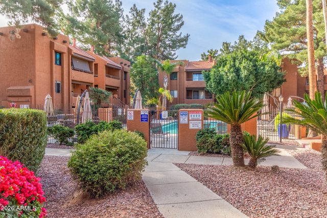 4704 E PARADISE VILLAGE Parkway 226, Phoenix, AZ 85032