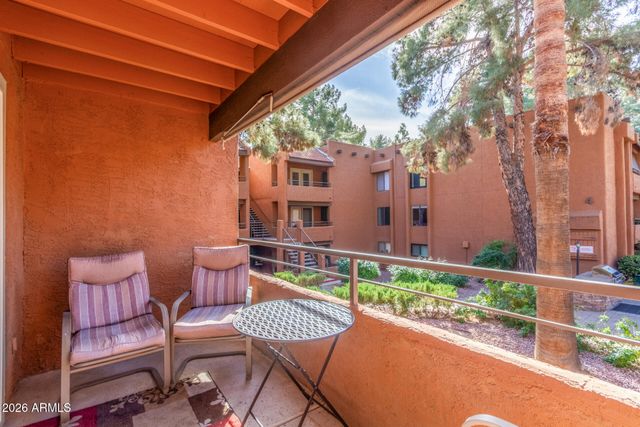 4704 E PARADISE VILLAGE Parkway 226, Phoenix, AZ 85032