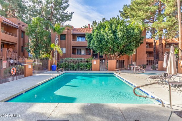 4704 E PARADISE VILLAGE Parkway 226, Phoenix, AZ 85032