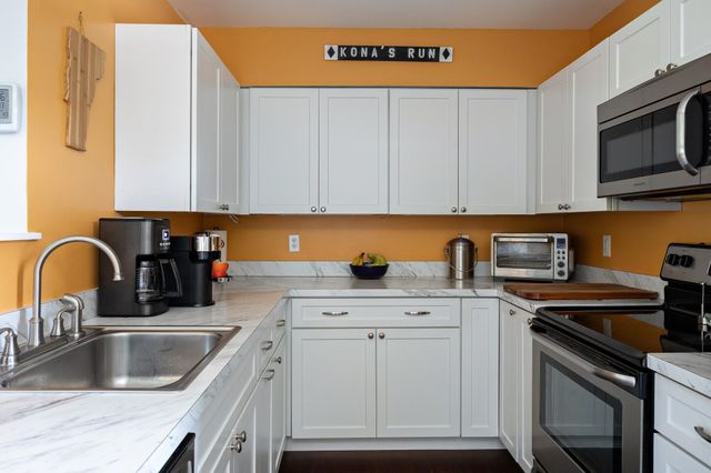 115 Sunny View Drive, Jericho, VT 05465