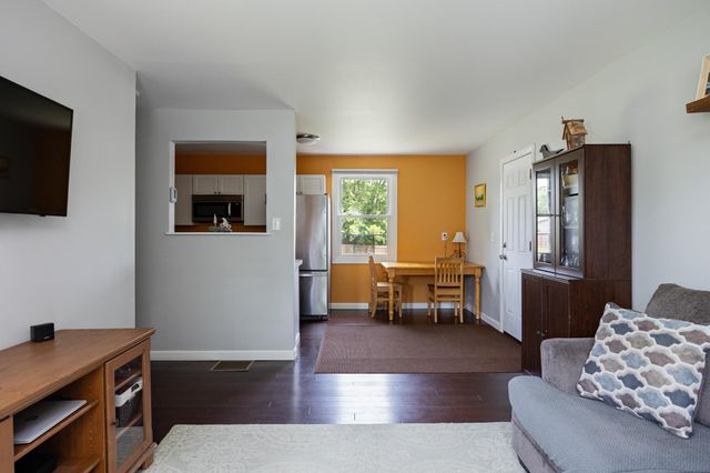 115 Sunny View Drive, Jericho, VT 05465
