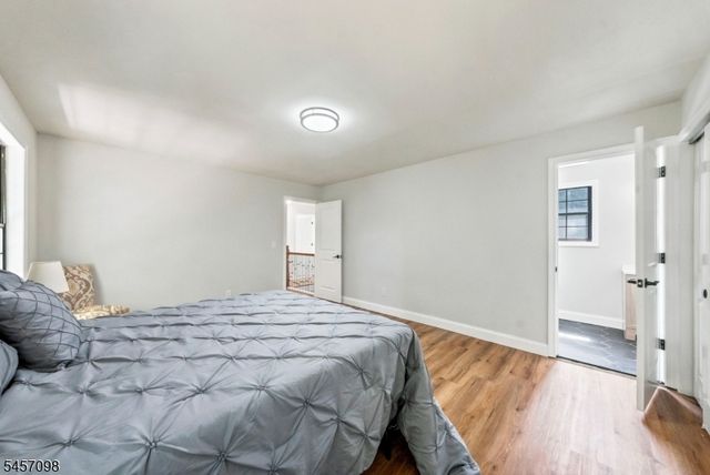 7 Mystic Cv, Howell Twp., NJ 07728