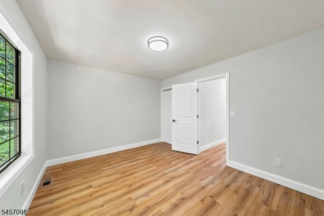 7 Mystic Cv, Howell Twp., NJ 07728