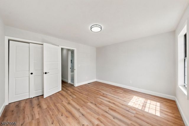 7 Mystic Cv, Howell Twp., NJ 07728