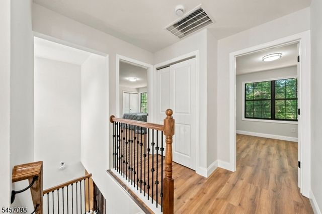 7 Mystic Cv, Howell Twp., NJ 07728