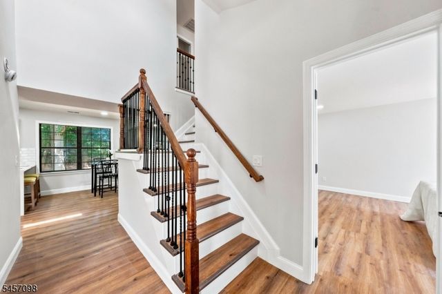 7 Mystic Cv, Howell Twp., NJ 07728