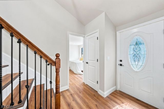 7 Mystic Cv, Howell Twp., NJ 07728