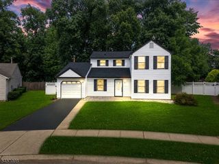 7 Mystic Cv, Howell Twp., NJ 07728