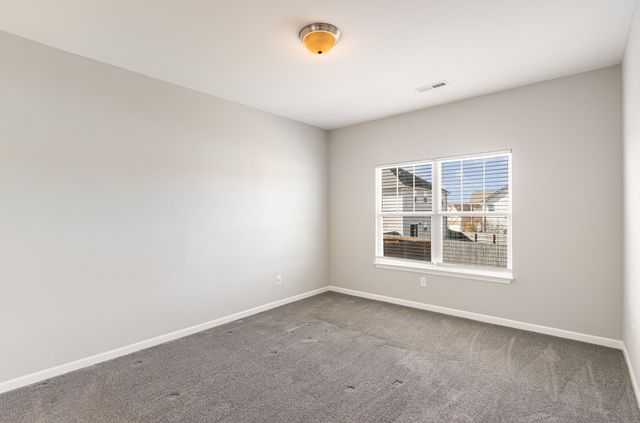 303 Wyburn Pl, Burns, TN 37029