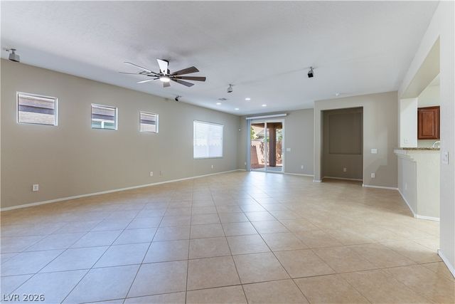 6812 Royal Poinciana Court, Las Vegas, NV 89131