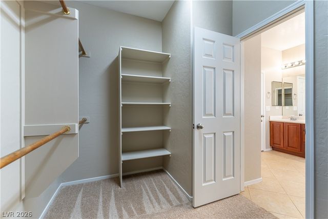 6812 Royal Poinciana Court, Las Vegas, NV 89131