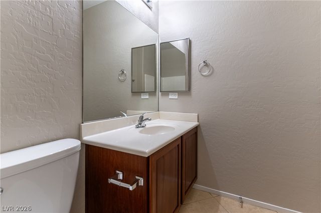6812 Royal Poinciana Court, Las Vegas, NV 89131