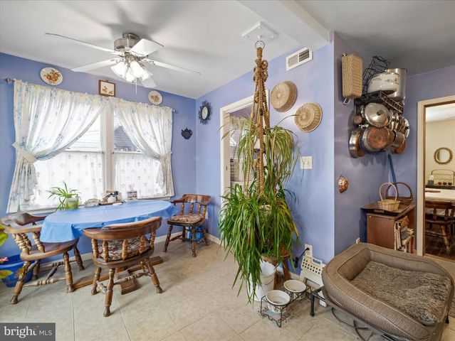 1108 VIRGINIA AVE, Hagerstown, MD 21740