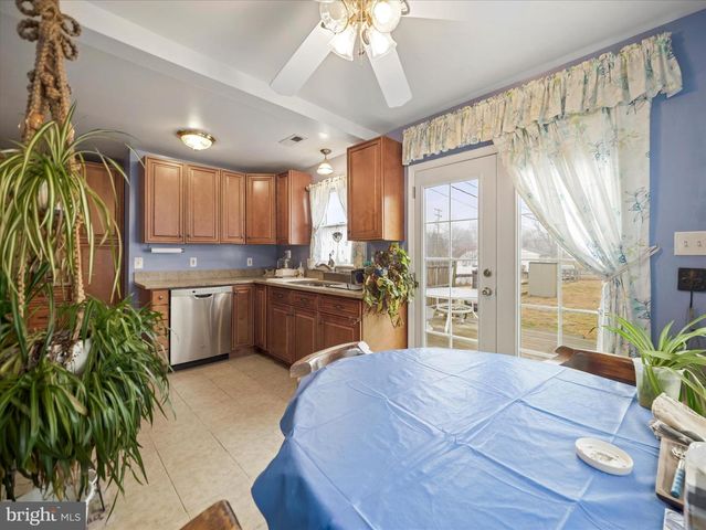 1108 VIRGINIA AVE, Hagerstown, MD 21740