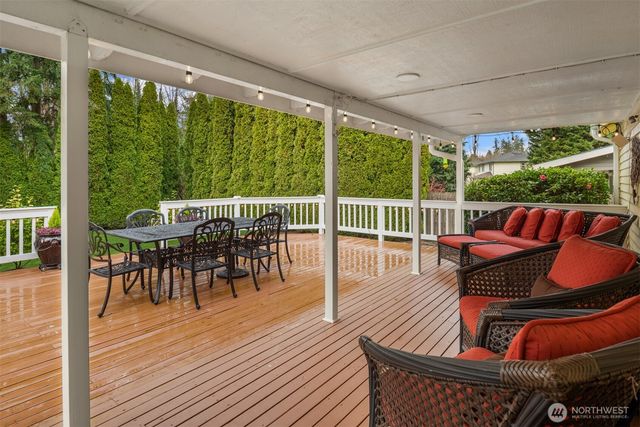 17409 113th Avenue NE, Bothell, WA 98011