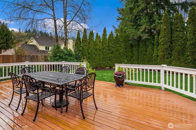 17409 113th Avenue NE, Bothell, WA 98011