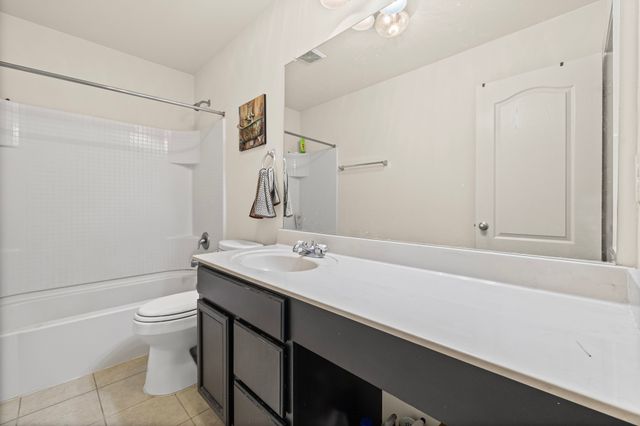 900 Penny Royal Court, Arlington, TX 76002