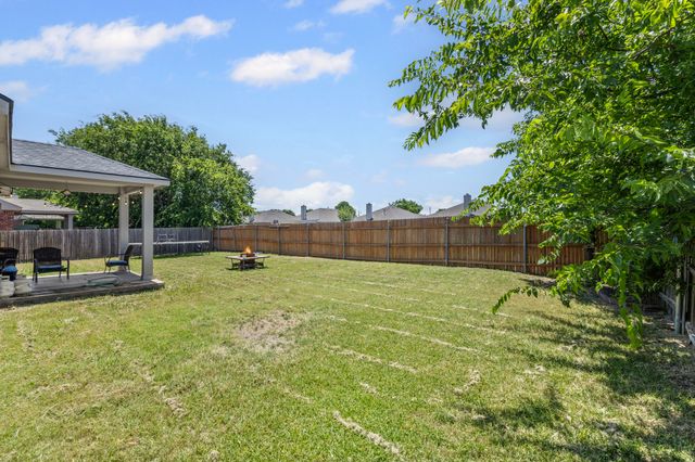 900 Penny Royal Court, Arlington, TX 76002