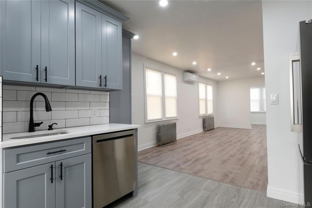 144-13 Lux Road, Jamaica, NY 11435