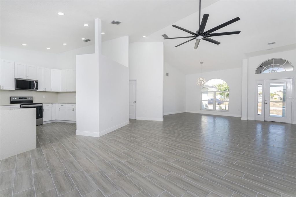 Image 14 of property listing at 2235 BONN COURT, Punta Gorda, FL 33983