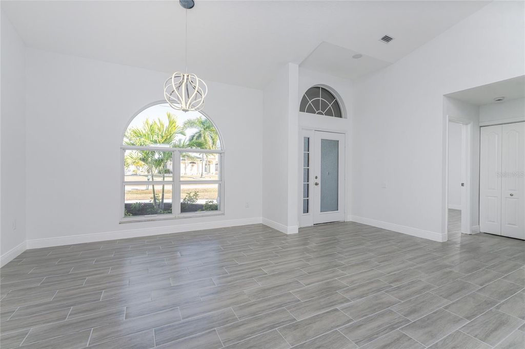 Image 8 of property listing at 2235 BONN COURT, Punta Gorda, FL 33983