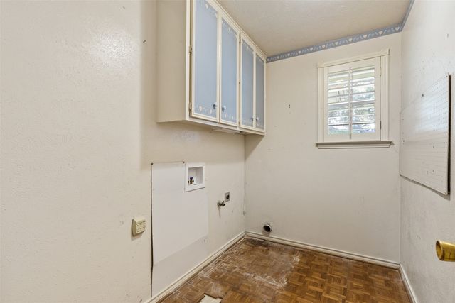 6907 Hillwood Lane, Dallas, TX 75248