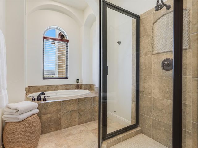 17545 E Reed Parks RD 5, Jonestown, TX 78645