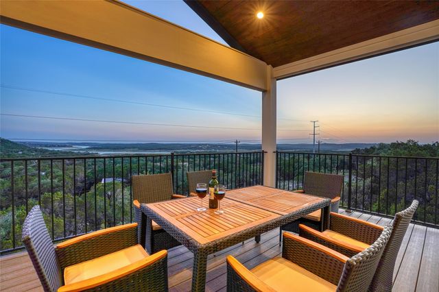 7002 Deepwood DR, Lago Vista, TX 78645