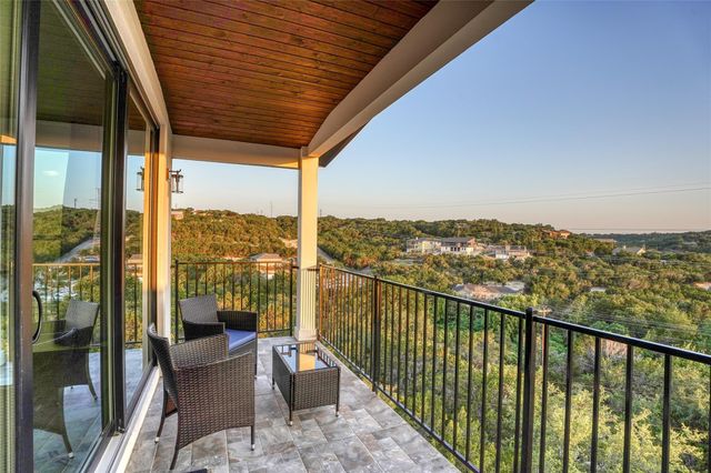 7002 Deepwood DR, Lago Vista, TX 78645