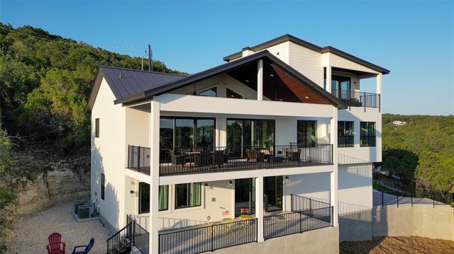 7002 Deepwood DR, Lago Vista, TX 78645