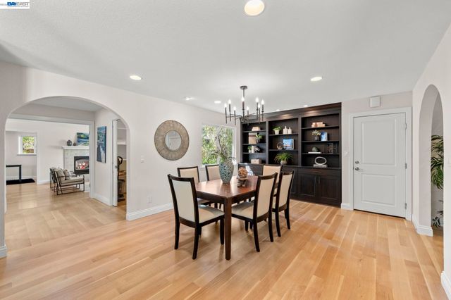 4146 Moselle Ct, Pleasanton, CA 94566