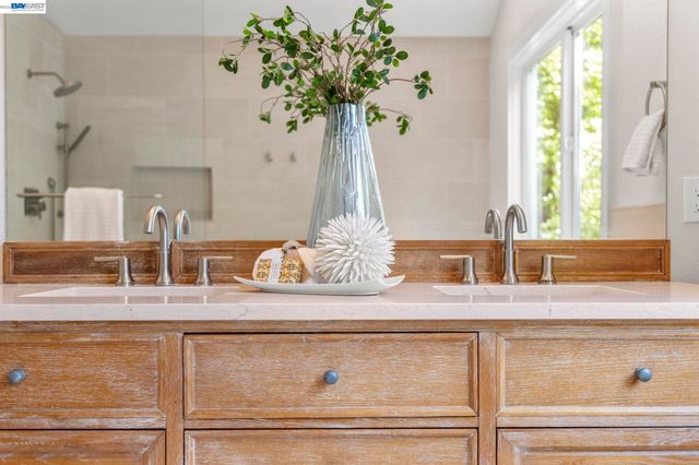 4146 Moselle Ct, Pleasanton, CA 94566