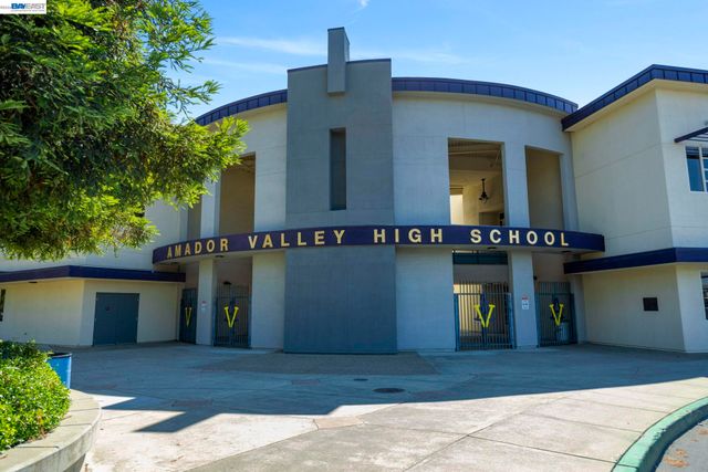 4146 Moselle Ct, Pleasanton, CA 94566