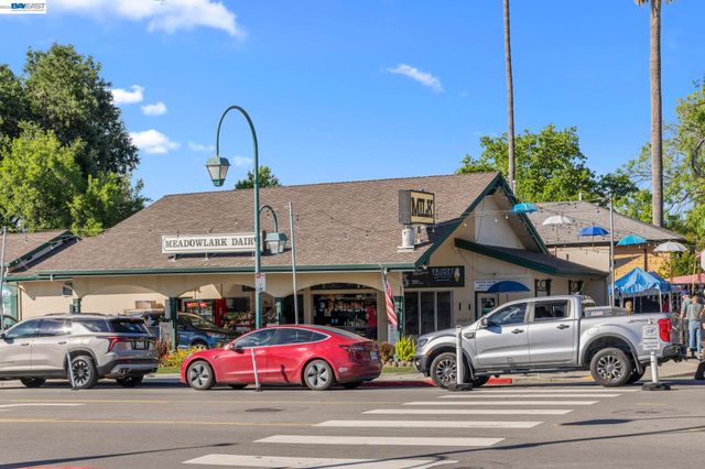 4146 Moselle Ct, Pleasanton, CA 94566