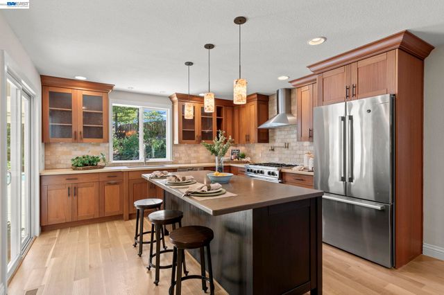 4146 Moselle Ct, Pleasanton, CA 94566