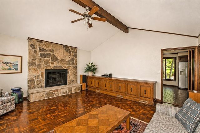 26 Brooks Road, Longmeadow, MA 01106