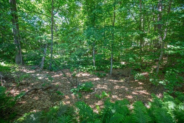 26 Brooks Road, Longmeadow, MA 01106