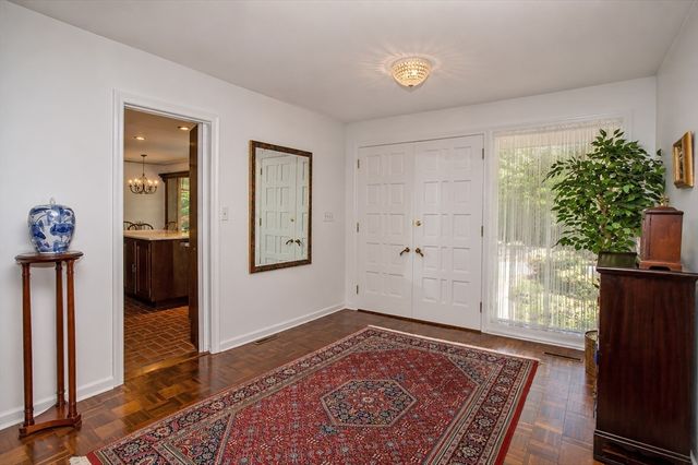 26 Brooks Road, Longmeadow, MA 01106