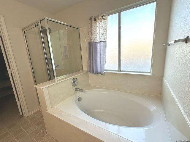 5931 Valparaiso Way, San Antonio, TX 78249