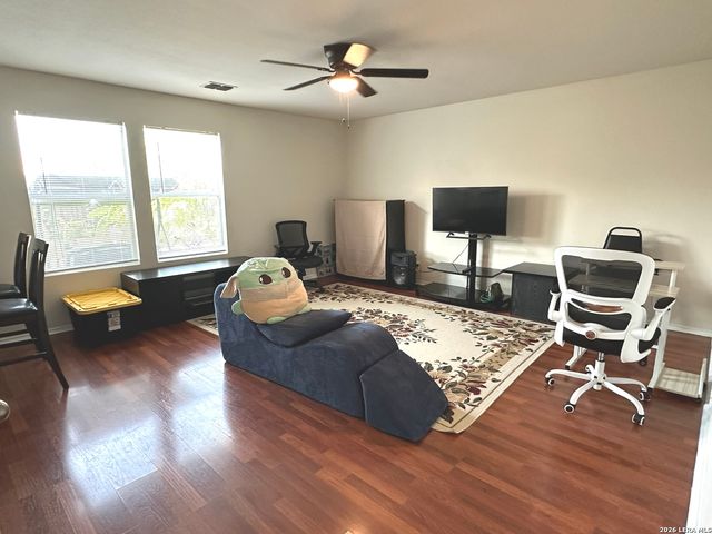 5931 Valparaiso Way, San Antonio, TX 78249