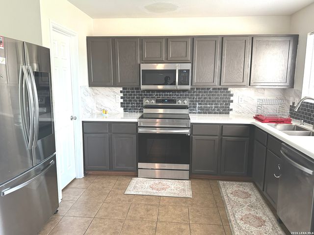 5931 Valparaiso Way, San Antonio, TX 78249