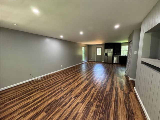 48 Spring Ridge Road NW, Kingston, GA 30145