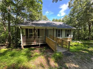 48 Spring Ridge Road NW, Kingston, GA 30145
