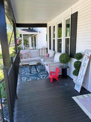 2423 Carmel AVENUE, Racine, WI 53405