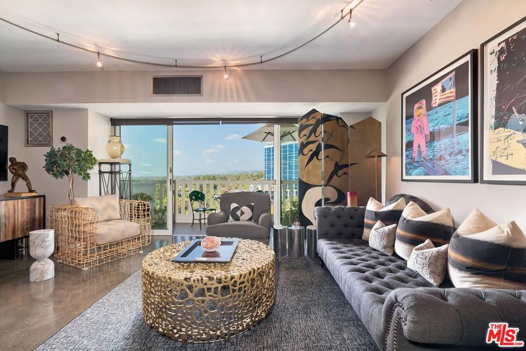 999 N Doheny Drive 1012, West Hollywood, CA 90069 — exterior