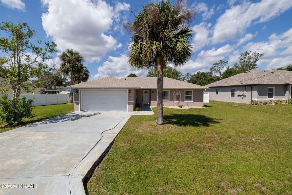 22 Prospect Lane, Palm Coast, FL 32164